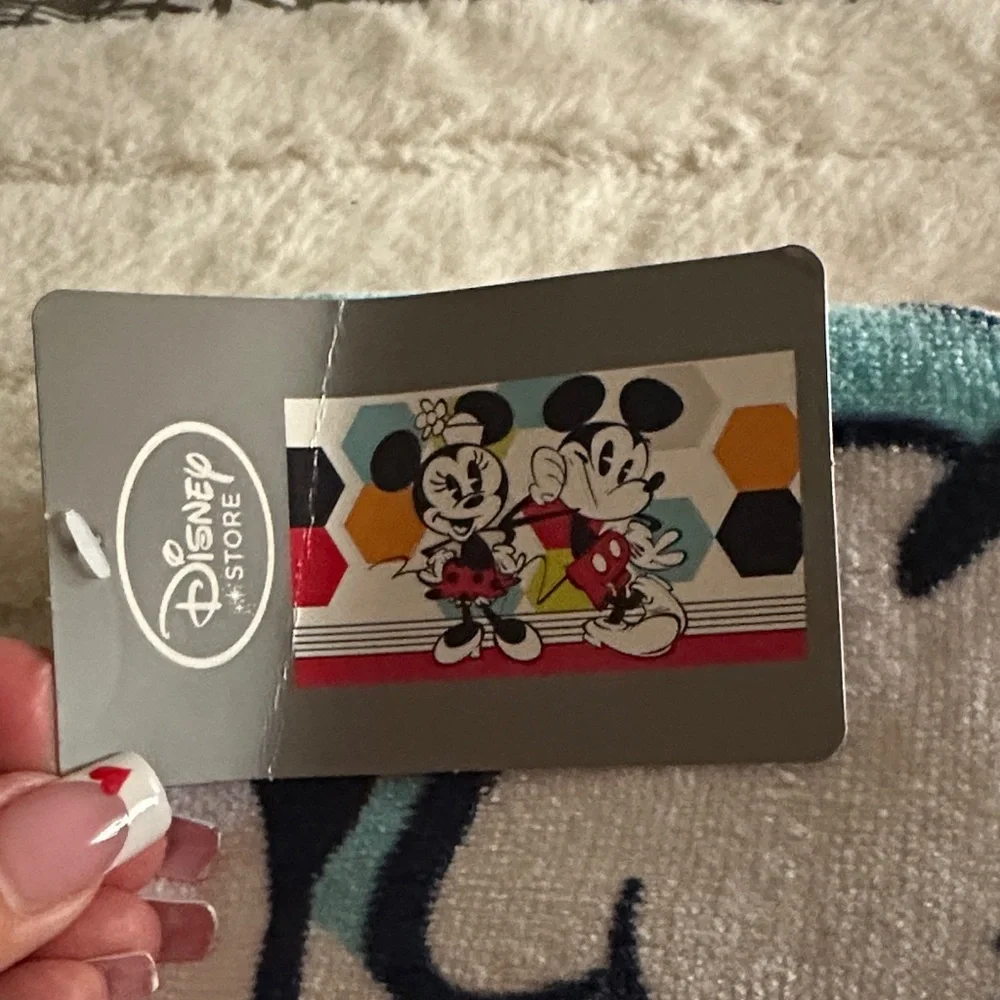 Disney Mickey and Minnie Mouse Vibrant Towel with Red and Yellow NWT